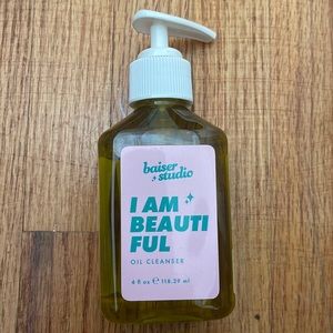 baiser studio I Am Beautiful Oil Cleanser 4 fl oz